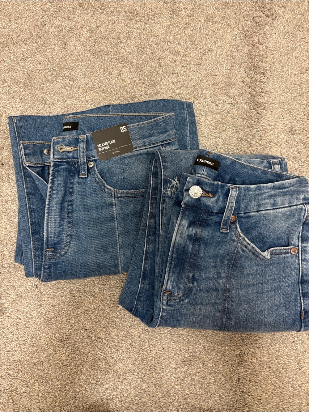 Bundle of 2 women’s express high rise jeans